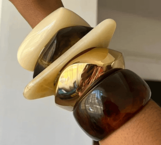 Avantgardistischer vielseitig kombinierbarer Armschmuck