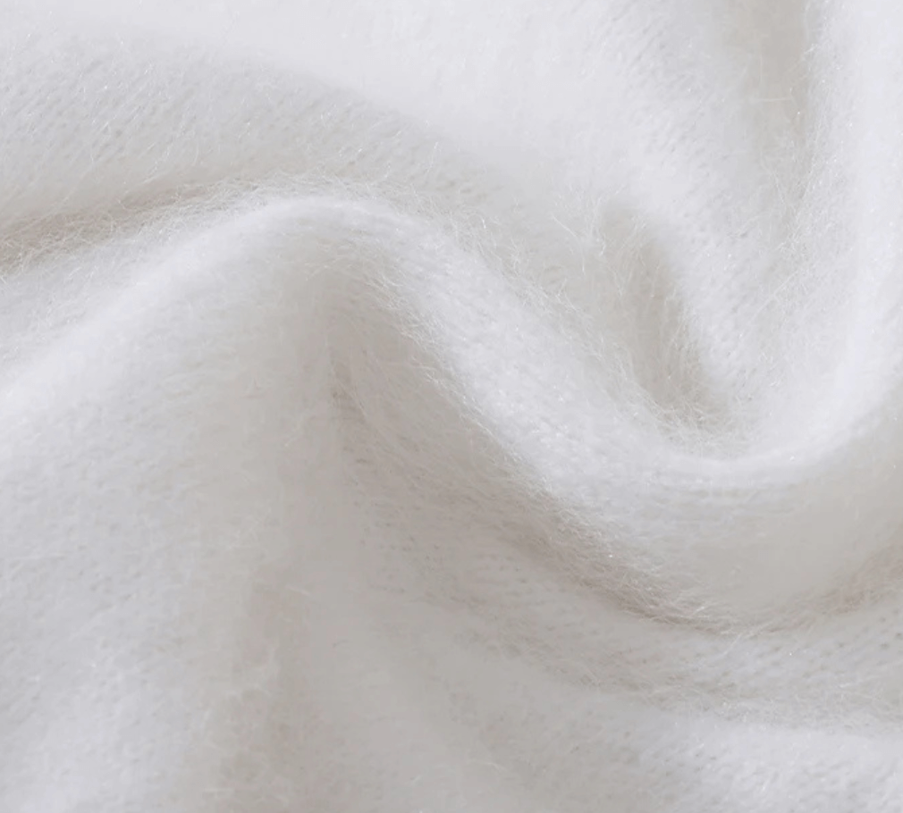 Der Rollkragenpullover, der jedes Outfit aufwertet – aus luxuriösem Nerzkaschmir