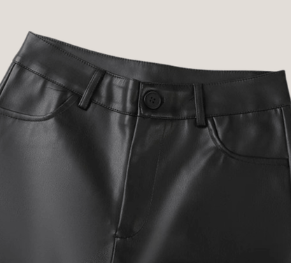 Sag Hallo zu Deiner hochwertigen praktischen PU-Lederhose - warm, stylisch, einfach DU