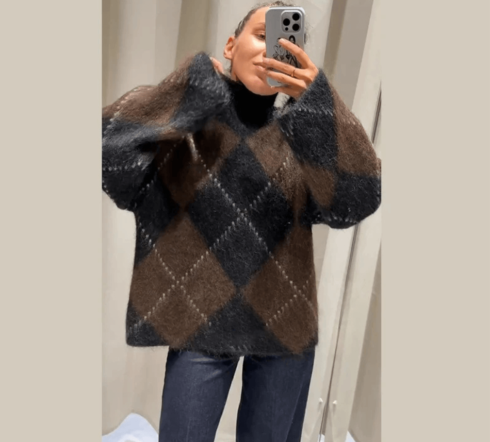 Mini Rock & Pullover mit Rautenmuster - im weichen Strick zum wohlfühlen