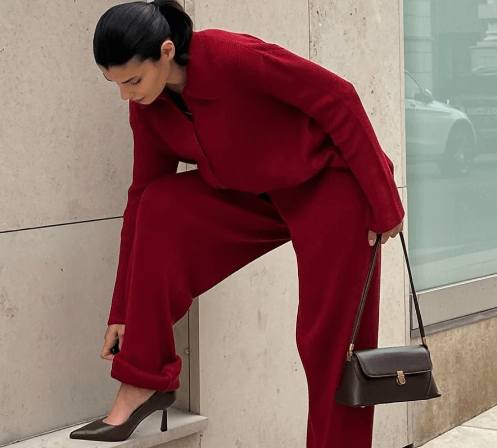 Zweiteiliges weiches Strick-Set - Eleganz in Deiner wärmsten Form