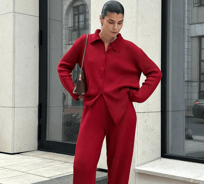 Zweiteiliges weiches Strick-Set - Eleganz in Deiner wärmsten Form