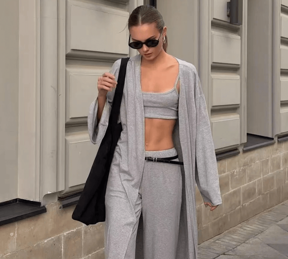 Magst Du weicher Strick? - Hier Dein 3-teiliger Freizeitanzug im Casual-Look